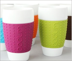 PVC和硅膠哪個結(jié)實耐用